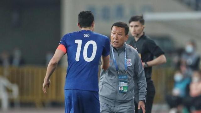 米乐官网入口-严谨布阵+奇兵后招 崔康熙战术对决胜出凭一“点”